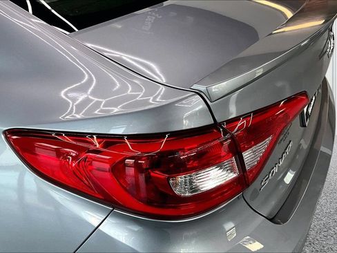 Used 2015 Hyundai Sonata SE w/ Option Group 09 FWD image 22