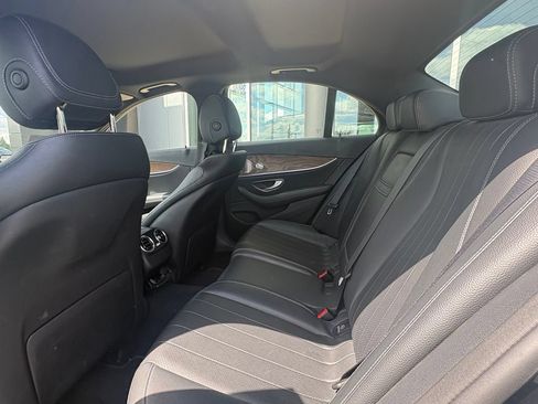 Used 2020 Mercedes-Benz E 450 4MATIC Sedan image 9