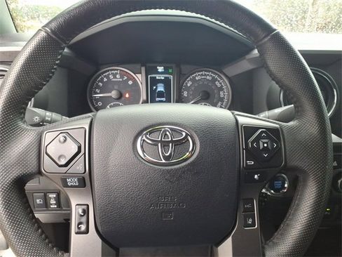 Used 2023 Toyota Tacoma TRD Sport image 25