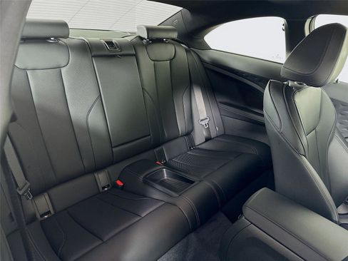 Certified 2024 BMW 230i Coupe w/ Convenience Package image 27