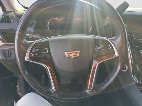 Used 2020 Cadillac Escalade Premium Luxury AWD/4WD image 8