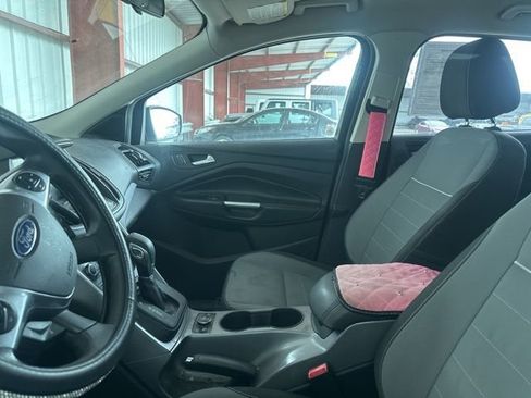 Used 2014 Ford Escape SE w/ Equipment Group 201A AWD/4WD image 4
