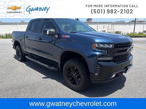 Used 2020 Chevrolet Silverado 1500 LT Trail Boss AWD/4WD image 3