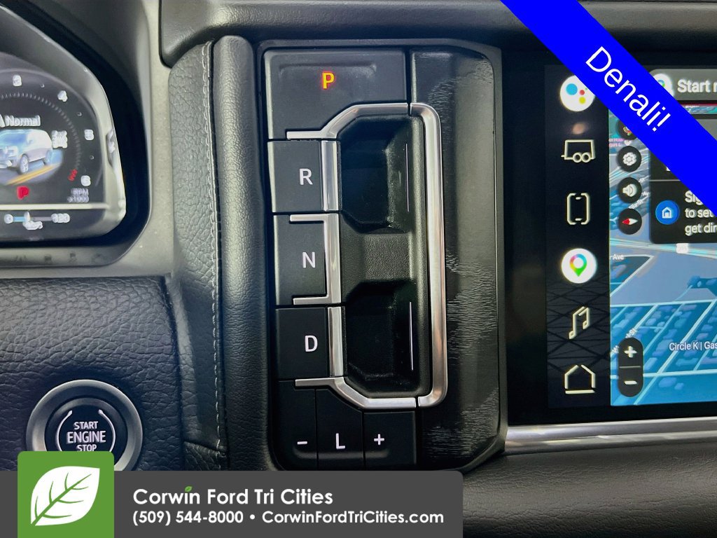Used 2022 GMC Yukon XL Denali AWD/4WD image 9