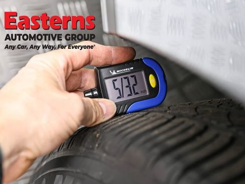 Used 2024 Land Rover Range Rover Evoque S image 28