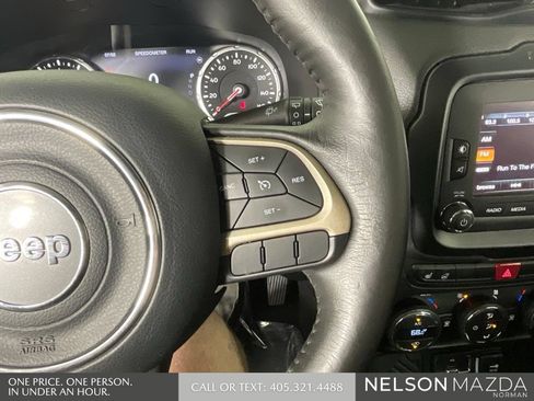 Used 2016 Jeep Renegade Limited FWD image 45