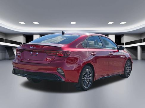 Certified 2024 Kia Forte GT-Line w/ GT-Line Premium Package FWD image 3