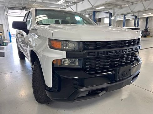 Used 2020 Chevrolet Silverado 1500 W/T w/ Trailering Package AWD/4WD image 23
