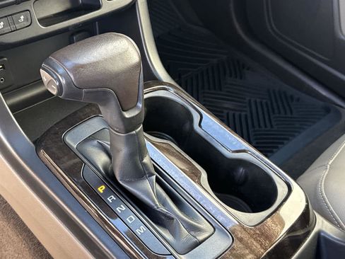 Used 2016 GMC Canyon SLT w/ Driver Alert Package image 29