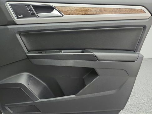 Used 2019 Volkswagen Atlas SEL Premium AWD/4WD image 35