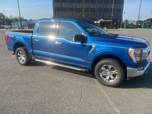 Used 2022 Ford F150 XLT w/ Equipment Group 302A High AWD/4WD image 4