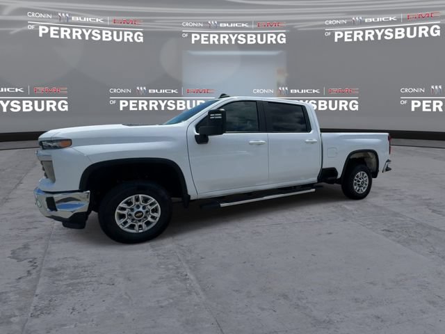 Used 2025 Chevrolet Silverado 2500 LT w/ Convenience Package AWD/4WD image 4