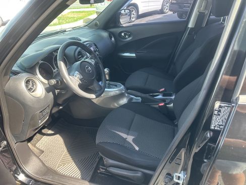 Used 2015 Nissan Juke S image 17