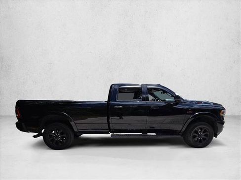 Used 2022 RAM 3500 Laramie w/ Night Edition AWD/4WD image 4