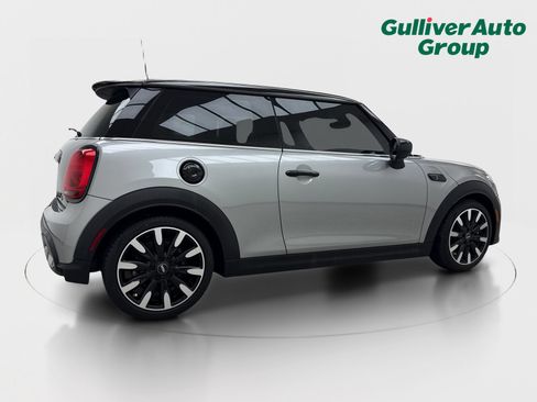 Used 2024 MINI Cooper S FWD image 9