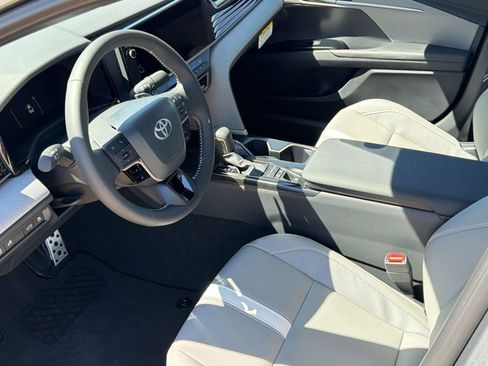 Used 2026 Toyota Camry SE w/ Multimedia Upgrade Package FWD image 4