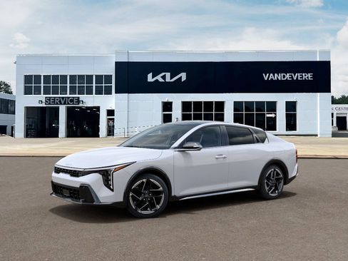 New 2026 Kia K4 GT-Line FWD image 6