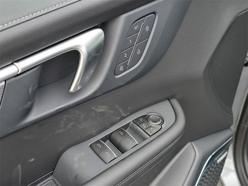 New 2026 Buick Enclave Sport Touring w/ Power Package image 12