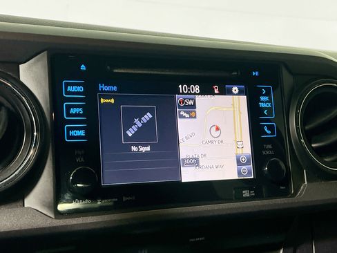 Used 2019 Toyota Tacoma TRD Sport image 28