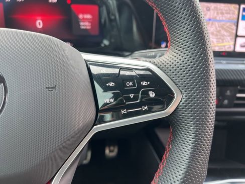 Used 2023 Volkswagen GTI SE image 17