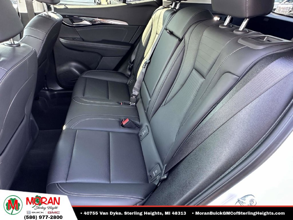 Certified 2025 Buick Envision Preferred AWD/4WD image 11