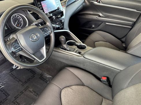 Certified 2022 Toyota Camry LE FWD image 10