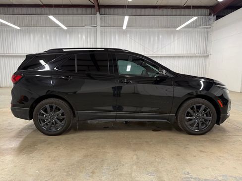 Used 2024 Chevrolet Equinox RS w/ RS Leather Package FWD image 5