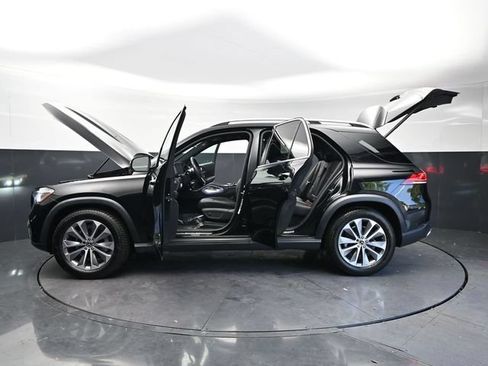 Used 2022 Mercedes-Benz GLE 350 4MATIC w/ Premium Package image 33