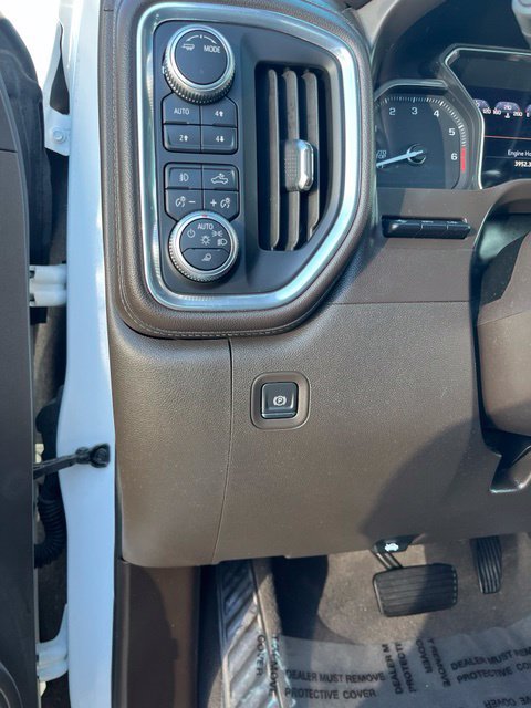 Used 2020 GMC Sierra 1500 Denali w/ Denali Ultimate Package AWD/4WD image 17