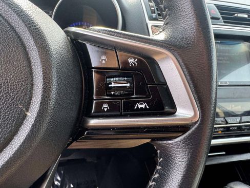 Used 2018 Subaru Outback 2.5i Limited image 32