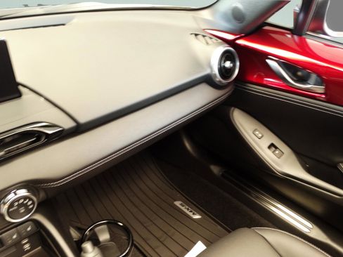 New 2026 MAZDA MX-5 Miata RF Grand Touring image 14