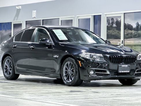 Used 2015 BMW 528i 528i image 6