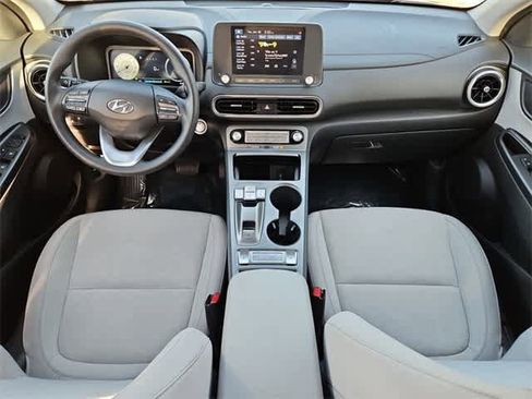Certified 2023 Hyundai Kona SE image 15