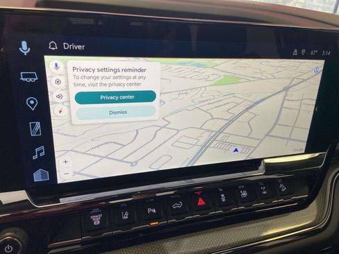 Used 2025 Chevrolet Silverado 2500 ZR2 w/ Technology Package image 32