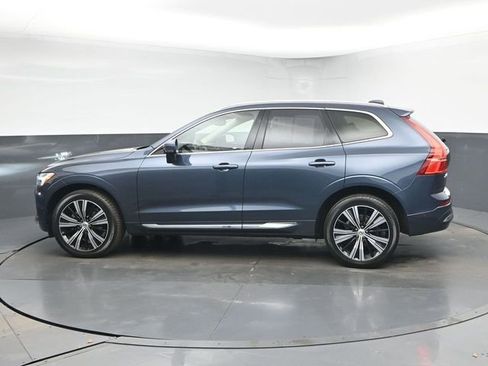 Used 2023 Volvo XC60 B5 Plus w/ Climate Package image 5