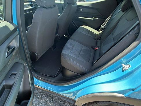 New 2027 Chevrolet Bolt LT w/ Comfort Package FWD image 16