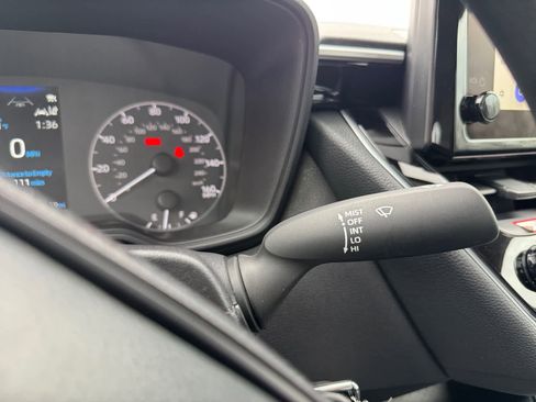 Used 2025 Toyota Corolla LE image 17