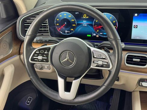 Used 2022 Mercedes-Benz GLS 450 4MATIC image 22