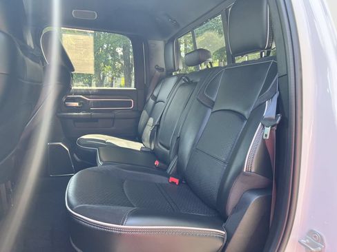 Used 2026 RAM 2500 Laramie AWD/4WD image 18