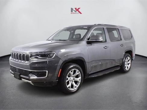 Used 2022 Jeep Wagoneer Series II image 2