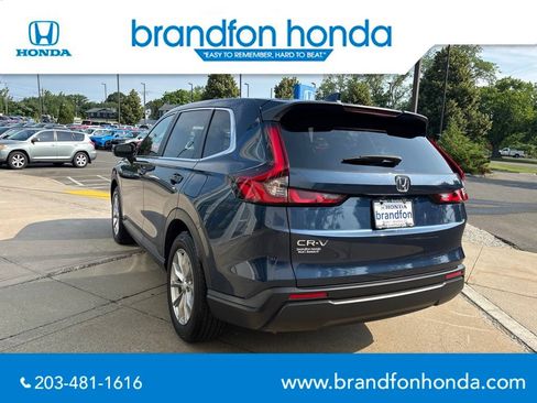 Used 2025 Honda CR-V EX image 4