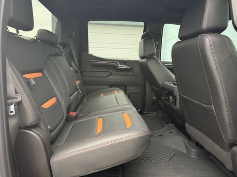Used 2024 GMC Sierra 1500 AT4 AWD/4WD image 23