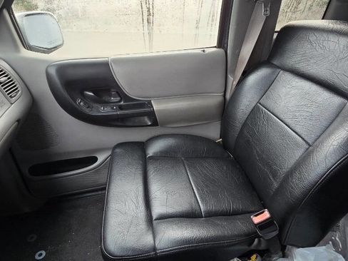 Used 1999 Ford Ranger XLT image 13