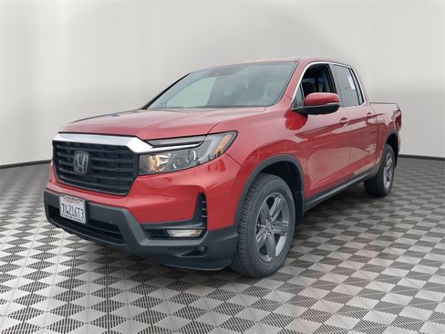 Certified 2023 Honda Ridgeline RTL image 2