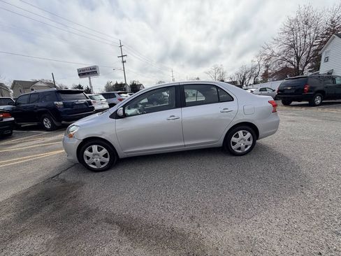 Used 2009 Toyota Yaris Sedan FWD image 15