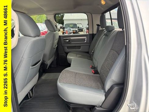 Used 2017 RAM 1500 Big Horn AWD/4WD image 17