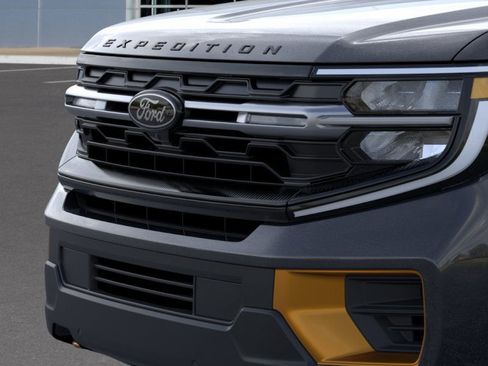 New 2026 Ford Expedition Tremor image 19