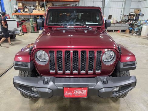 Used 2021 Jeep Gladiator Sport w/ Quick Order Package 24Q 80Th AWD/4WD image 3