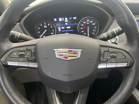 Used 2022 Cadillac XT4 Premium Luxury w/ LPO, Radiant Package image 20