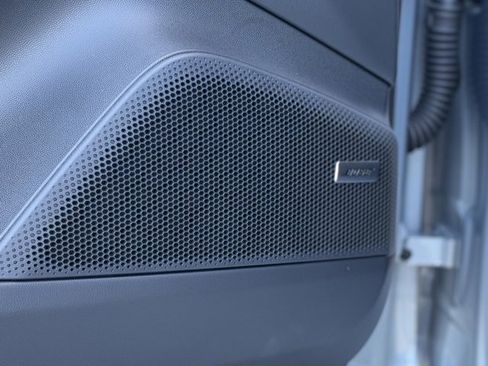 New 2025 Porsche Macan Electric image 18